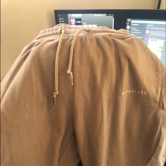 Alphalete joggers - Picture 2 of 2